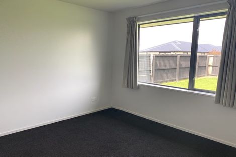 Photo of property in 52 Newman Road, Rolleston, 7614