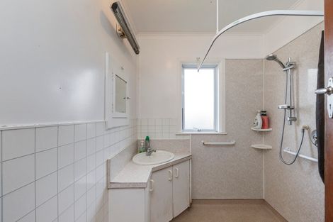 Photo of property in 5 Kipling Street, Roslyn, Palmerston North, 4414