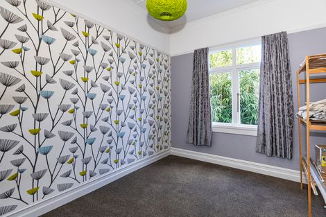 Photo of property in 175 Talbot Street, Geraldine, 7930