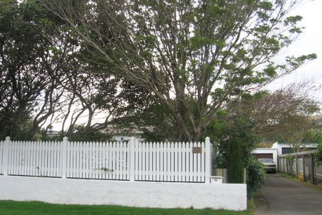 Photo of property in 54 Oxford Street, Tawa, Wellington, 5028