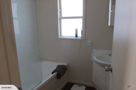 Photo of property in 5 Ascot Street, Hokowhitu, Palmerston North, 4410