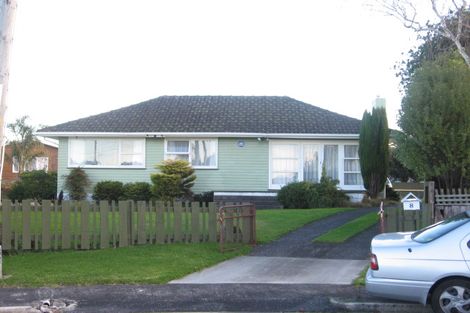 Photo of property in 8 Lomas Place, Manurewa, Auckland, 2102