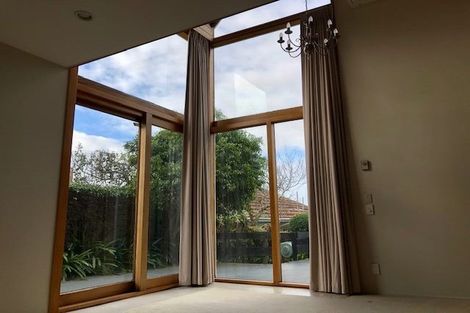 Photo of property in 9d Pukeora Avenue, Remuera, Auckland, 1050