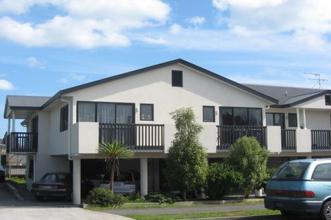 Photo of property in Othello House, 22-24 Mount Edgcumbe Street, New Plymouth, 4310