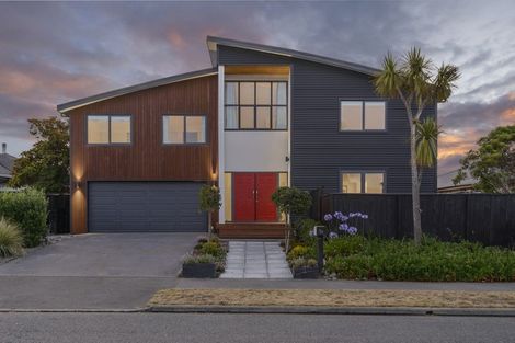 Photo of property in 51 Eastwood Rise, Waimairi Beach, Christchurch, 8083