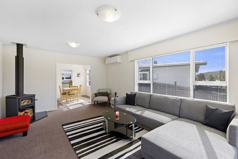 Photo of property in 7 Cassley Crescent, Papakowhai, Porirua, 5024