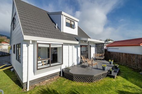 Photo of property in 21b Towai Street, Stoke, Nelson, 7011