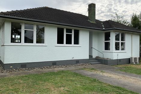 Photo of property in 32 Cardiff Street, Awapuni, Palmerston North, 4412