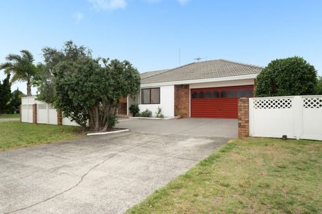 Photo of property in 1/2 Sunrise Avenue, Mount Maunganui, 3116