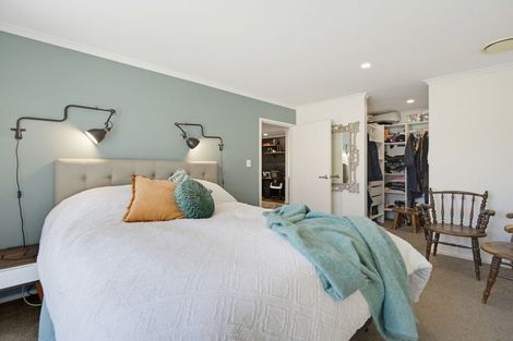 Photo of property in 96 Omana Avenue, Shelly Beach, South Head, 0874