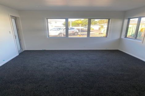 Photo of property in 40a-b Belt Road, Moturoa, New Plymouth, 4310