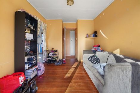 Photo of property in 8 Lee Place, Bader, Hamilton, 3206