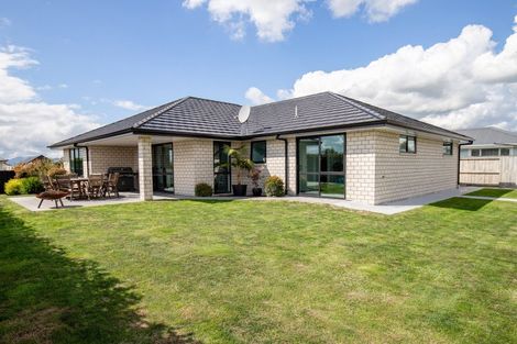 Photo of property in 35 Costello Drive, Ngatea, 3503