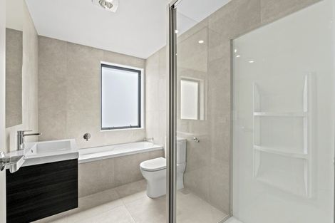 Photo of property in 116 Pepene Avenue, Takanini, Auckland, 2112