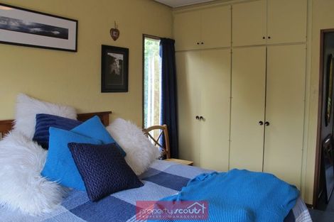 Photo of property in 122 Larnach Road, Vauxhall, Dunedin, 9013