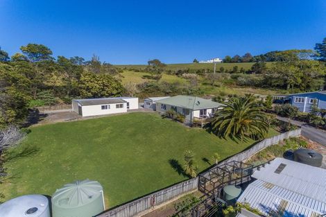 Photo of property in 8 Morey Road, Cable Bay, 0420