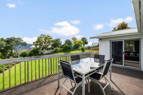 Photo of property in 11 Mountain Road, Morningside, Whangarei, 0110