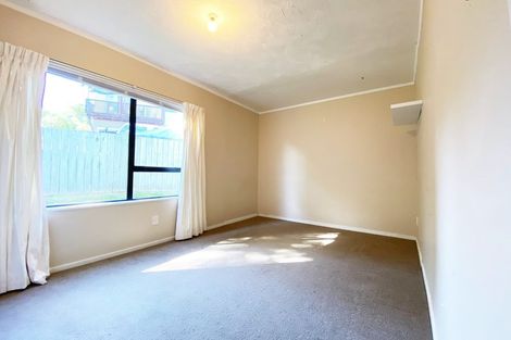 Photo of property in 14 Emery Grove, Bayview, Auckland, 0629