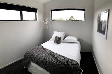 Photo of property in 10a Myrtle Street, Morningside, Auckland, 1022
