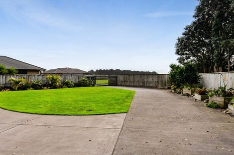 Photo of property in 25b Dolphin Parade, Bell Block, New Plymouth, 4312