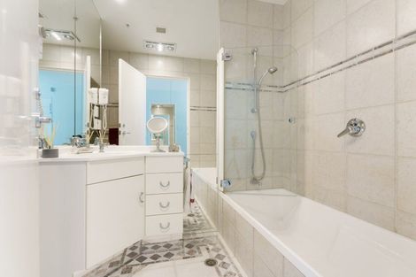 Photo of property in 48/12 Maunganui Road, Mount Maunganui, 3116