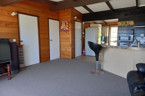 Photo of property in 166 Frankley Road, Frankleigh Park, New Plymouth, 4310