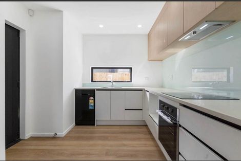 Photo of property in 6b Sunlands Drive, Manurewa, Auckland, 2102