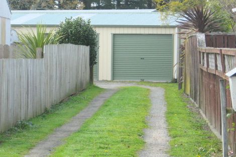 Photo of property in 15 Tawhara Place, Edgecumbe, 3120