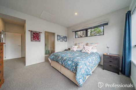 Photo of property in 1d Wai-iti Crescent, Woburn, Lower Hutt, 5010