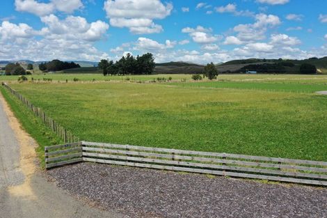 Photo of property in 48 Oparatai Road, Mangatainoka, Pahiatua, 4982