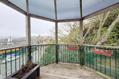 Photo of property in 1 Cecil Road, Wadestown, Wellington, 6012