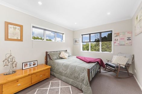 Photo of property in 174 Forest Hill Road, Henderson, Auckland, 0612
