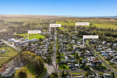 Photo of property in 6 Te Moau Avenue, Parakai, 0830
