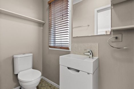 Photo of property in 23 Royston Street, Rosehill, Papakura, 2113