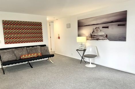 Photo of property in 2/15 Peterborough Street, Christchurch Central, Christchurch, 8013