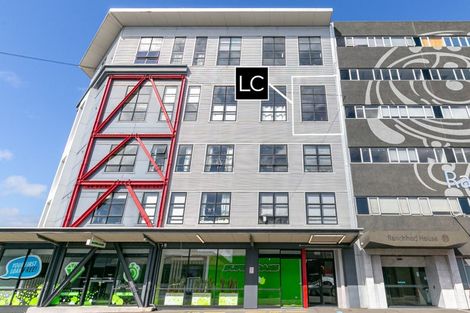 Photo of property in Urbane Apartments, 27/29 Webb Street, Mount Cook, Wellington, 6011