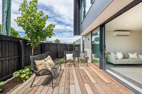 Photo of property in 1/153 Springfield Road, St Albans, Christchurch, 8014