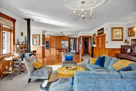 Photo of property in 192a Mangorei Road, Merrilands, New Plymouth, 4312