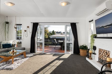 Photo of property in 32 Esk Street, Parkvale, Tauranga, 3112