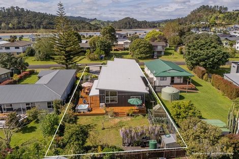 Photo of property in 36 Oyster Drive, Cooks Beach, Whitianga, 3591
