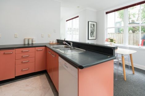 Photo of property in 184 Sydney Street West, Thorndon, Wellington, 6011