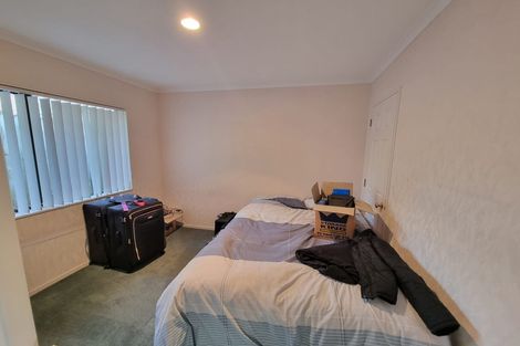 Photo of property in 91 Moyrus Crescent, East Tamaki Heights, Auckland, 2016