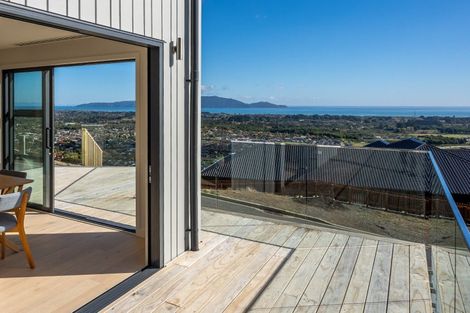 Photo of property in 49 Wilson Way, Waikanae, 5036