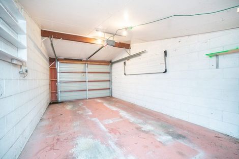 Photo of property in 24 Chelwood Street, Takaro, Palmerston North, 4412