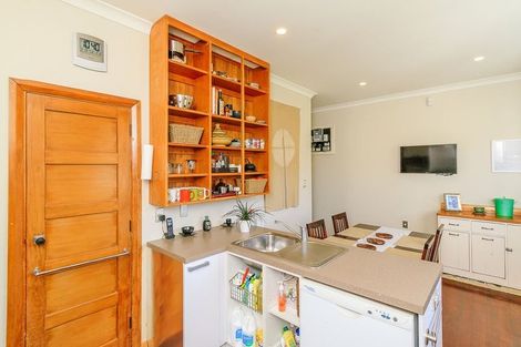 Photo of property in 30 Durham Crescent, Fairfield, Lower Hutt, 5011