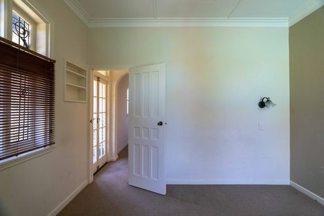 Photo of property in 65 Havelock Road, Havelock North, 4130