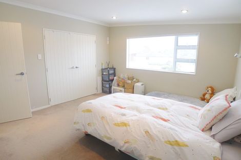 Photo of property in 113 Aberley Road, Schnapper Rock, Auckland, 0632