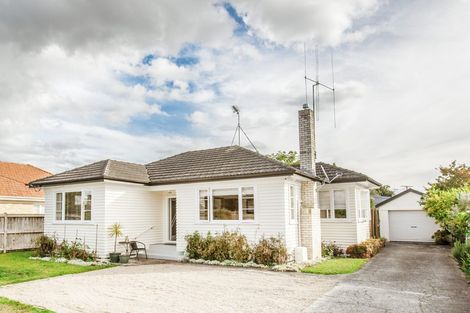 Photo of property in 255 Fox Street, Hamilton East, Hamilton, 3216