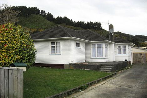 Photo of property in 24 Nelson Crescent, Wainuiomata, Lower Hutt, 5014