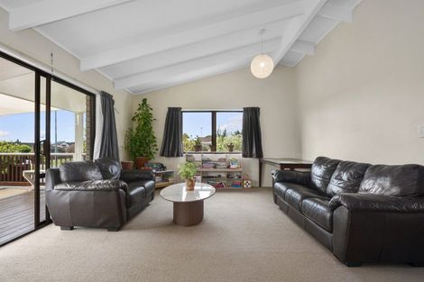 Photo of property in 7 Endeavour Avenue, Welcome Bay, Tauranga, 3112